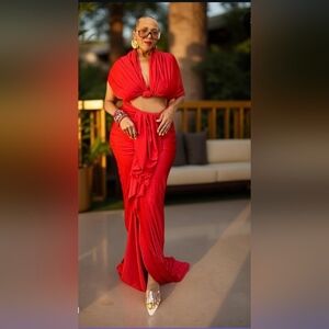 Elegant Red Maxi Cut-out Dress